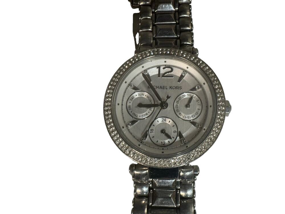 Michael Kors Women Watch 33mm Silver Tone Crystals MK-5615 New Battery 6.5"